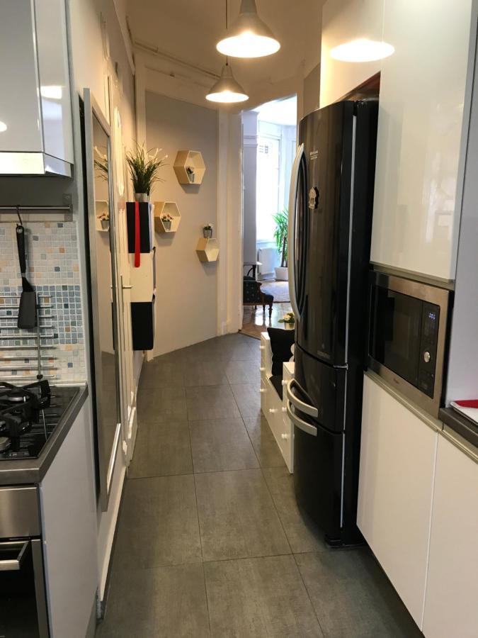 Adel&Tamas Apartments In Budapest Centre ภายนอก รูปภาพ
