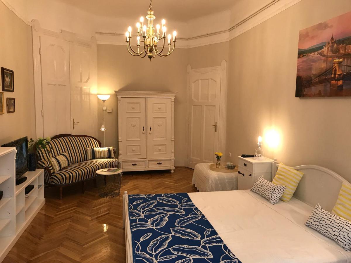 Adel&Tamas Apartments In Budapest Centre ภายนอก รูปภาพ